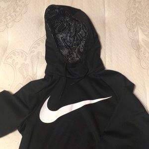 Nike dri-fit hoodie